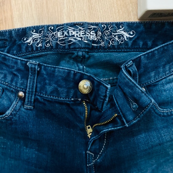 💙Express Stella Jeans💙 - Picture 4 of 5